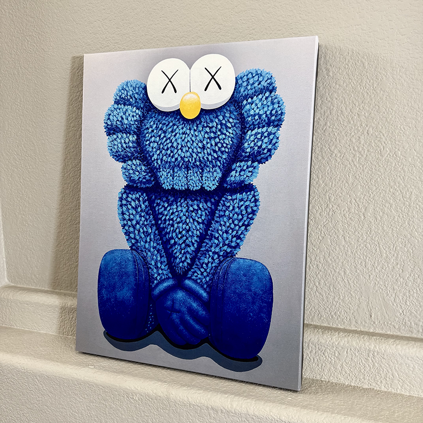 1 Bear Blue Canvas